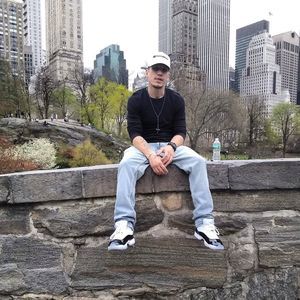 Meet your Posher, James